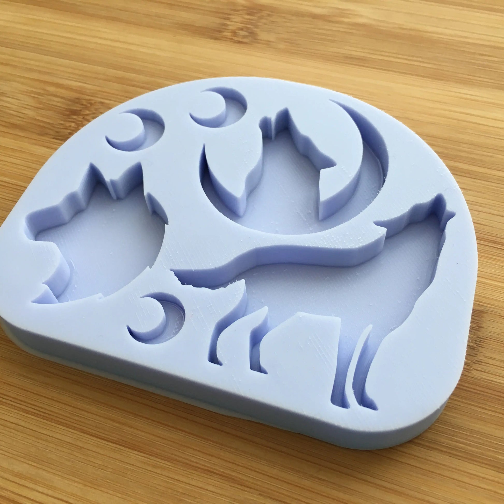 Wolf Silicone Mold - The Crafts and Glitter Shop