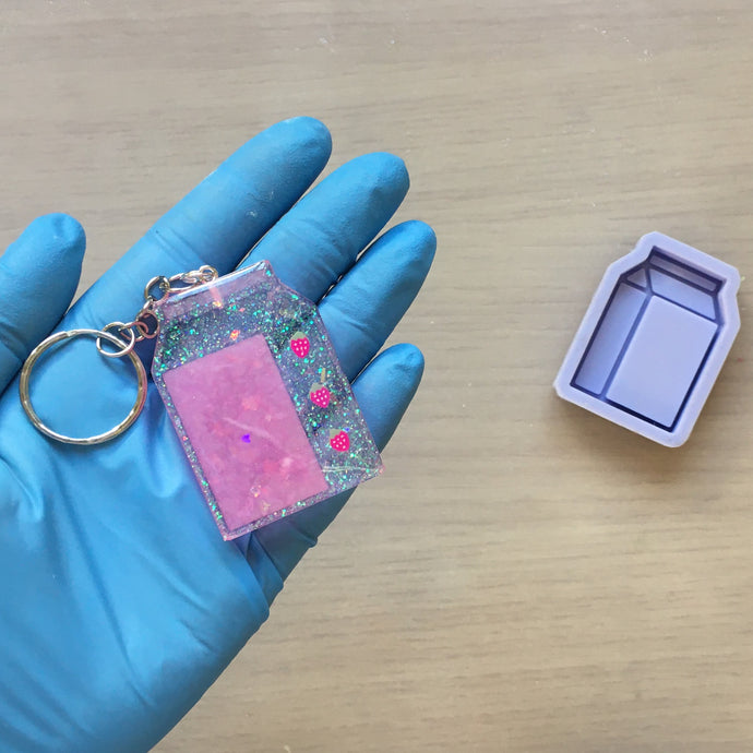 Resin Tutorial: Strawberry Milk Key chain