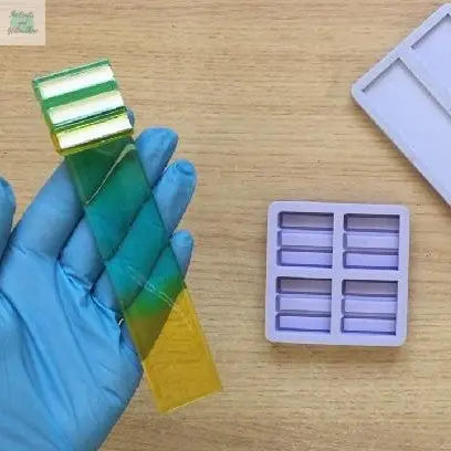 Making-Autumnal-bookish-bookmarks-Resin-Tutorial The Crafts and Glitter Shop