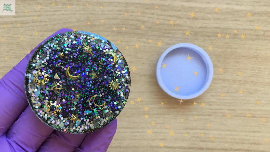 Resin-Tutorial-Cosmos-Charm The Crafts and Glitter Shop