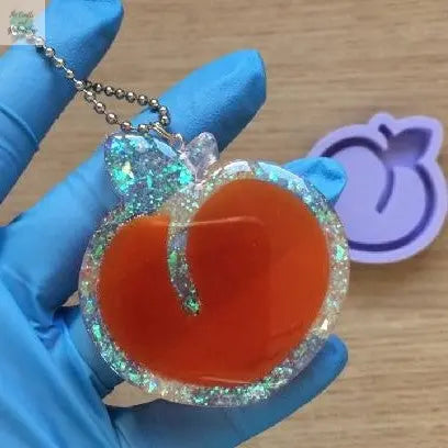 Resin-Tutorial-Peach-Keychain The Crafts and Glitter Shop