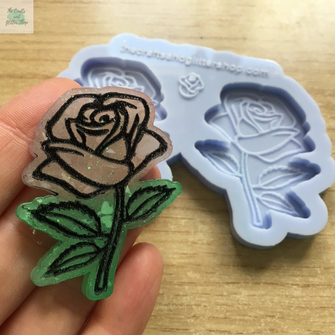 Resin-tips-the-versatility-of-mica-powder-in-resin-casting The Crafts and Glitter Shop