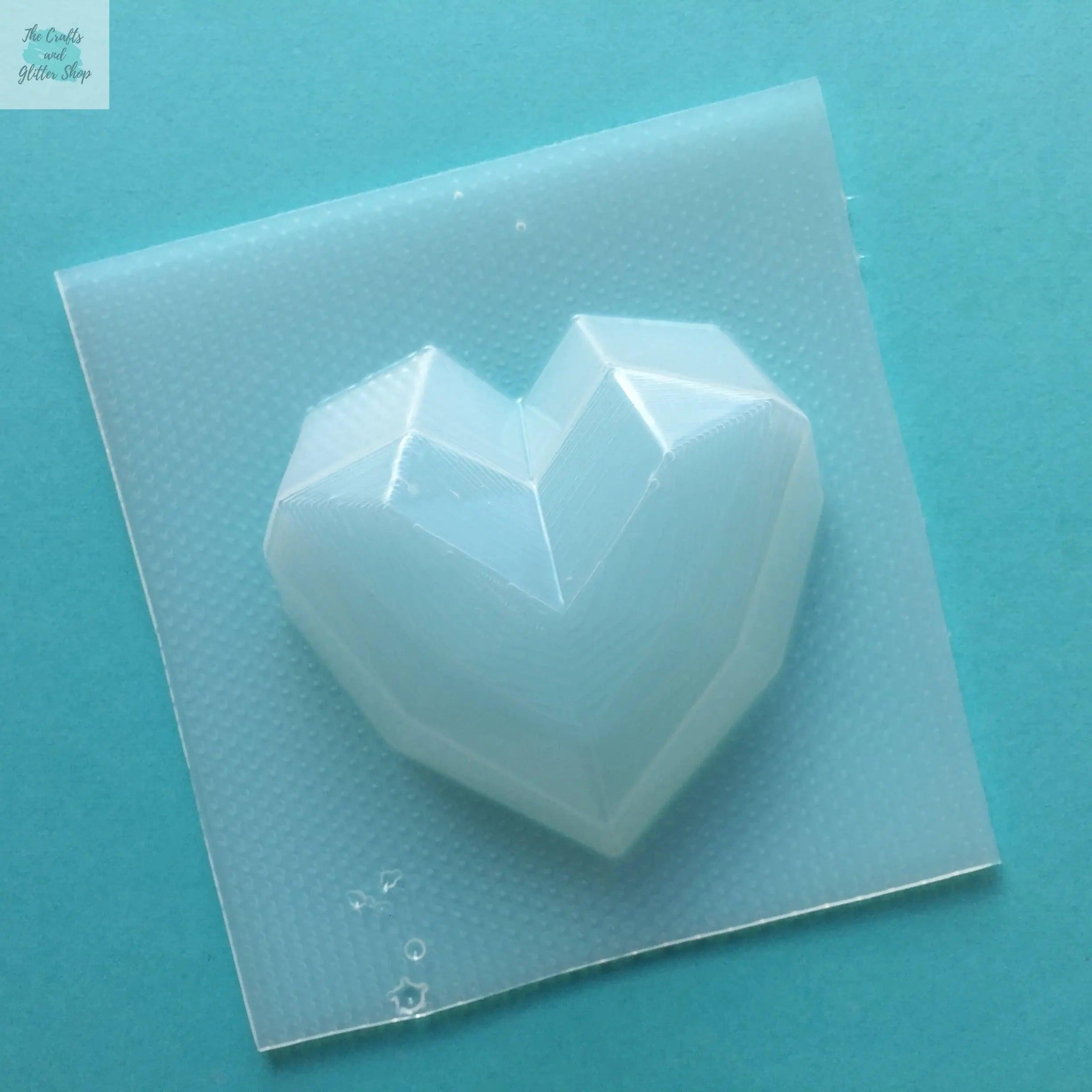Can you use plastic resin molds for soap embeds or to make soap bars ...