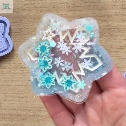 Resin Tutorial: ❄ Snowflake resin shaker
