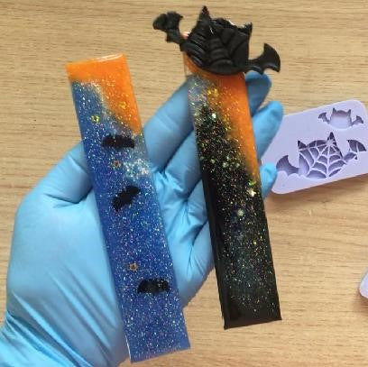 Resin Tutorial: 🦇 Halloween Bookmarks