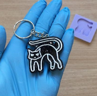 Resin Tutorial: Creepy Cat Key chain