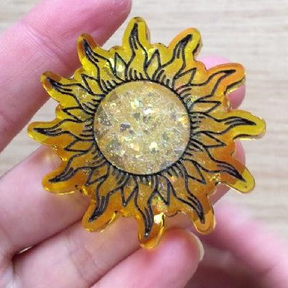 Resin Tutorial: Sun Magnet