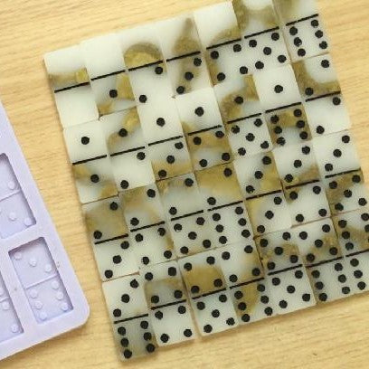 Resin Tutorial: How to make dominoes | White & Gold Marble