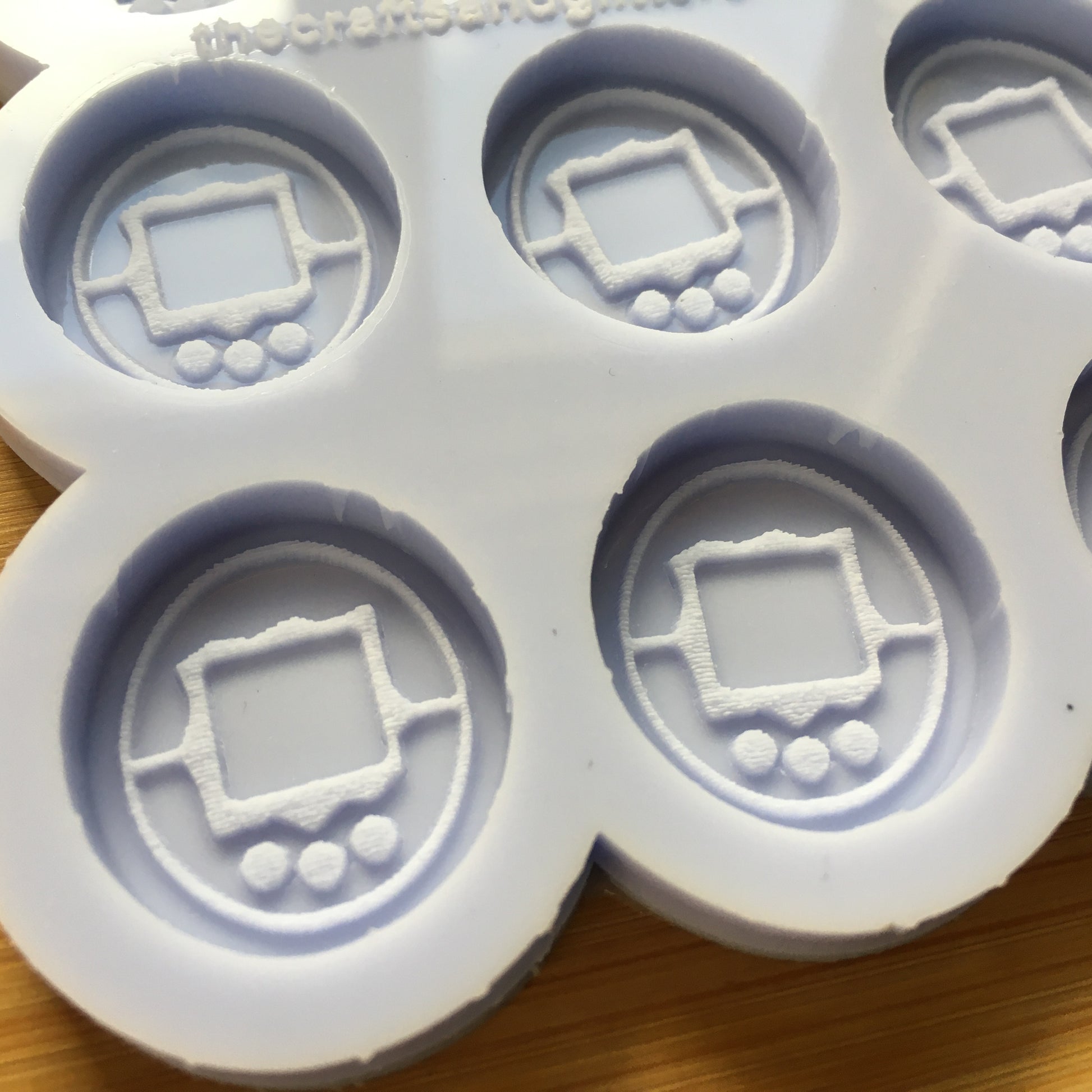 1" Digital Pet Game Console Silicone Mold