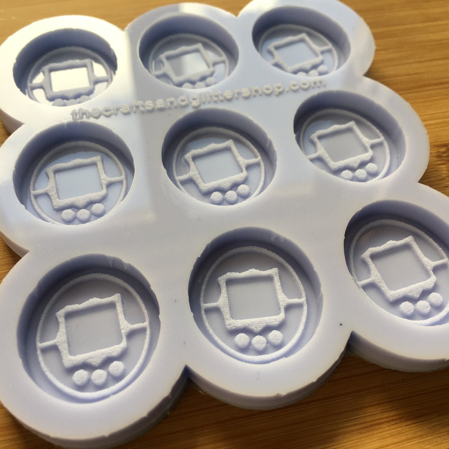 1" Digital Pet Game Console Silicone Mold