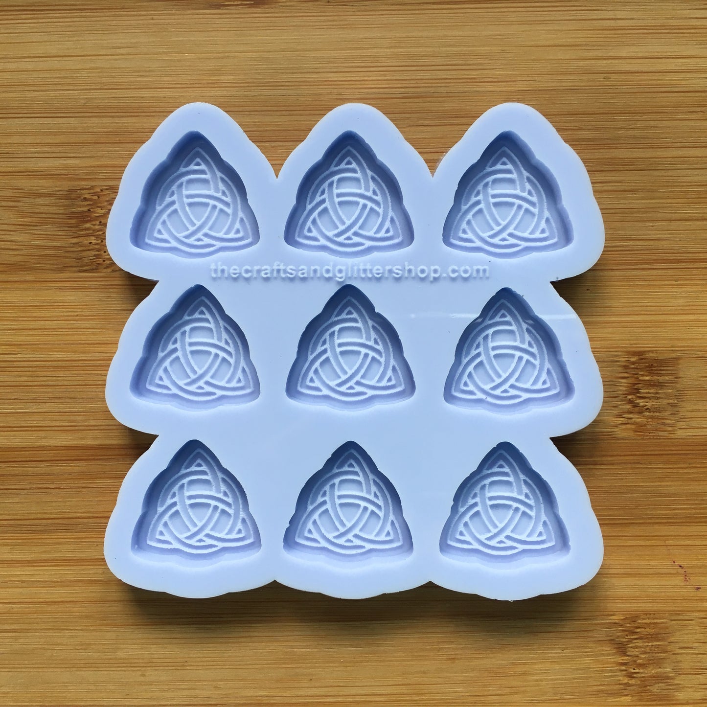 1" Trinity Knot Silicone Mold