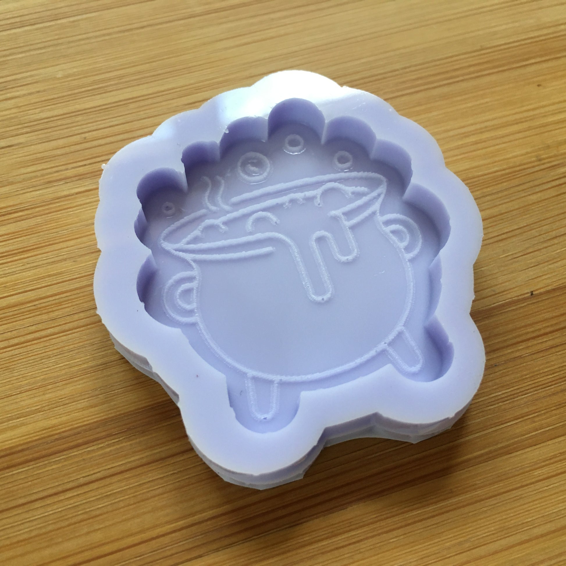 1.5" Cauldron Silicone Mold