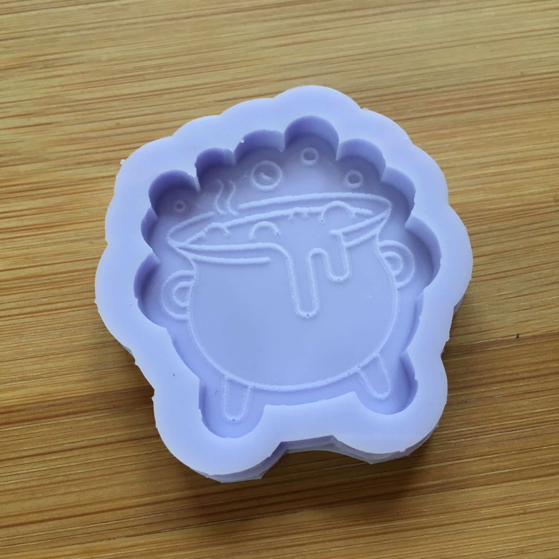 1.5" Cauldron Silicone Mold