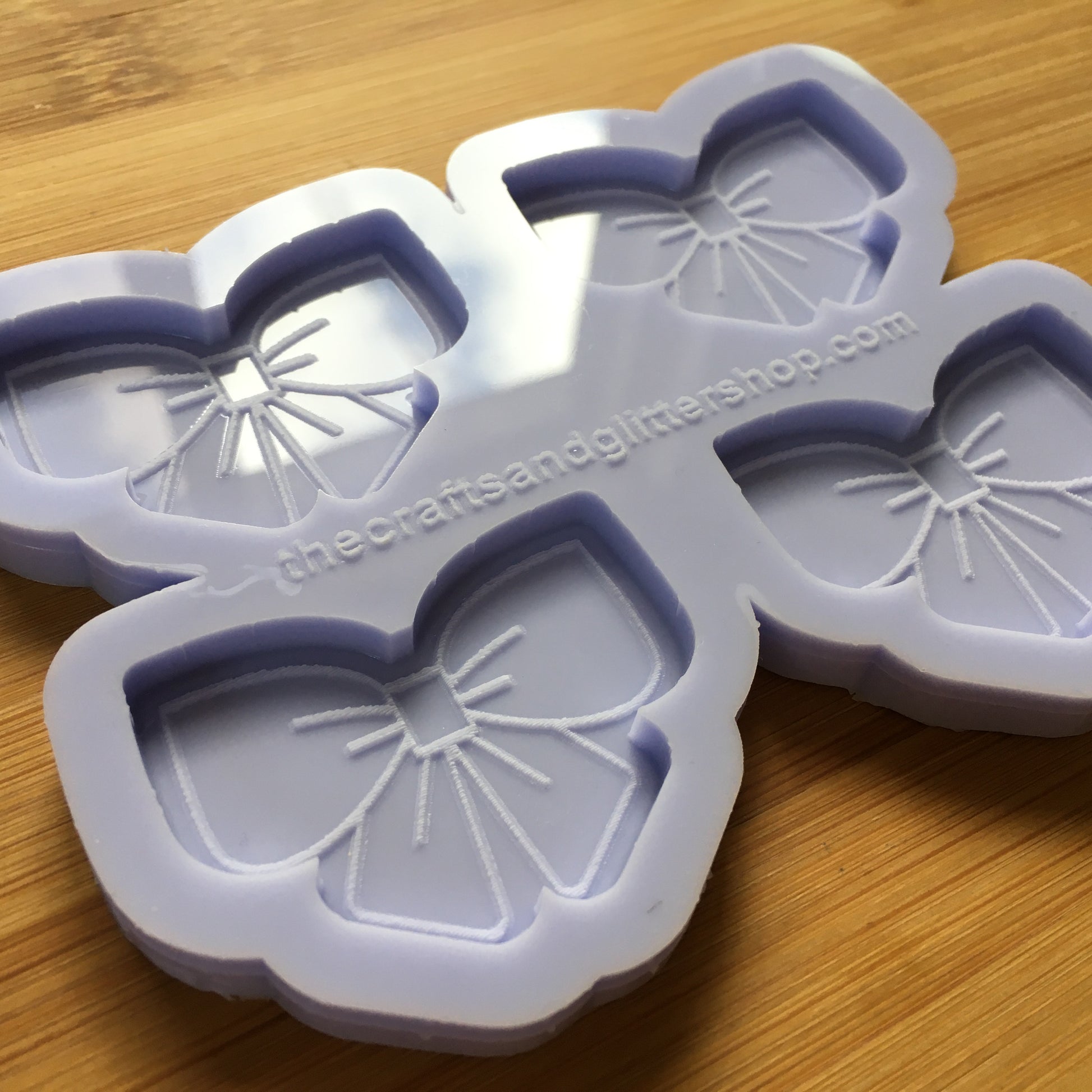 1.75" Bow Silicone Mold