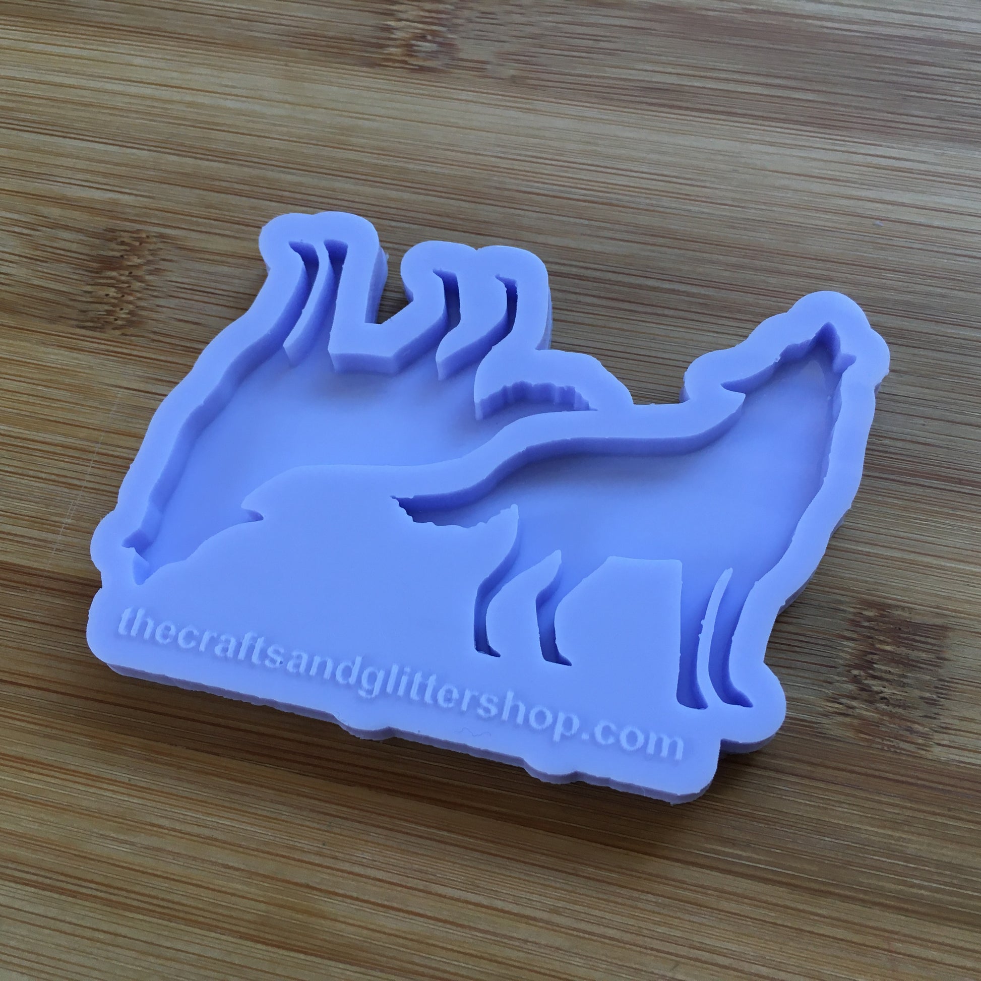 2" Howling Wolf Silicone Mold