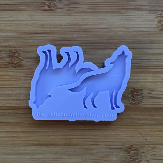 2" Howling Wolf Silicone Mold