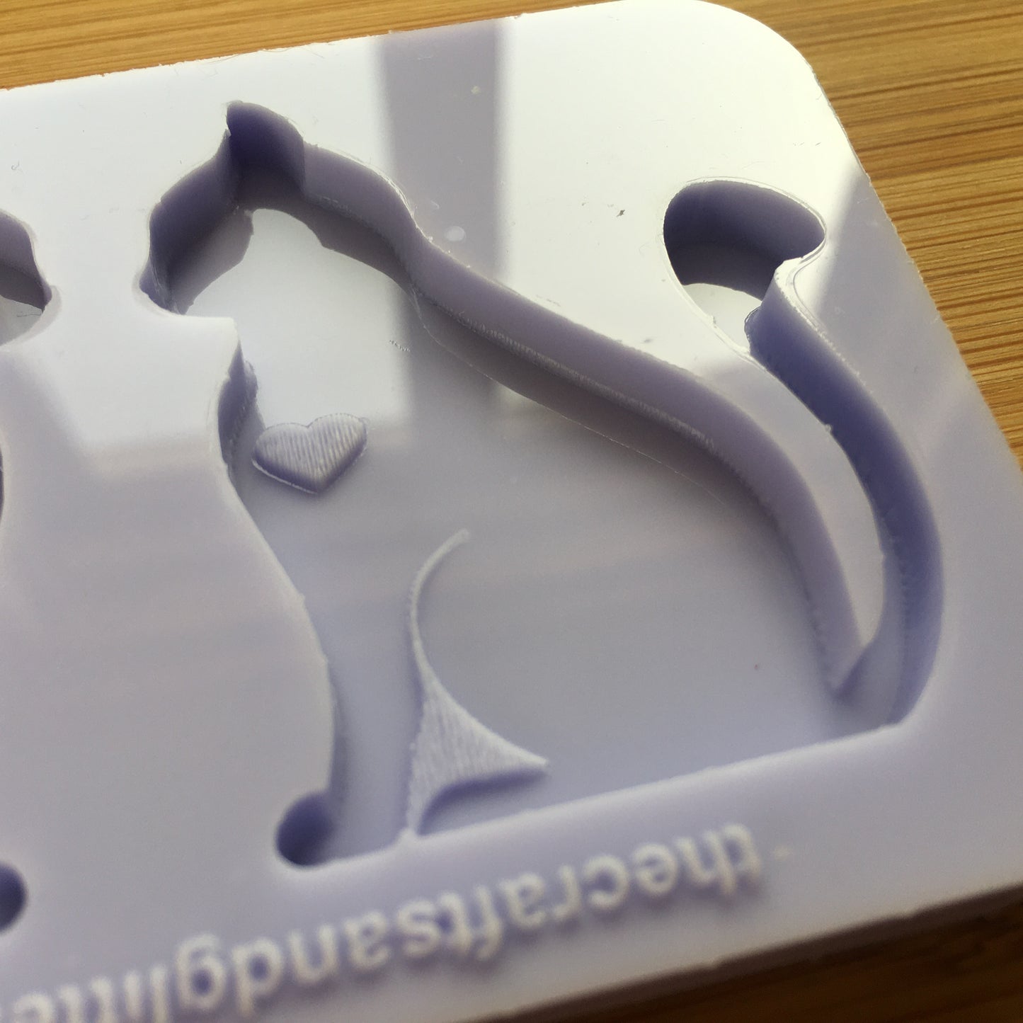 2" Sitting Cat Silhouette Silicone Mold