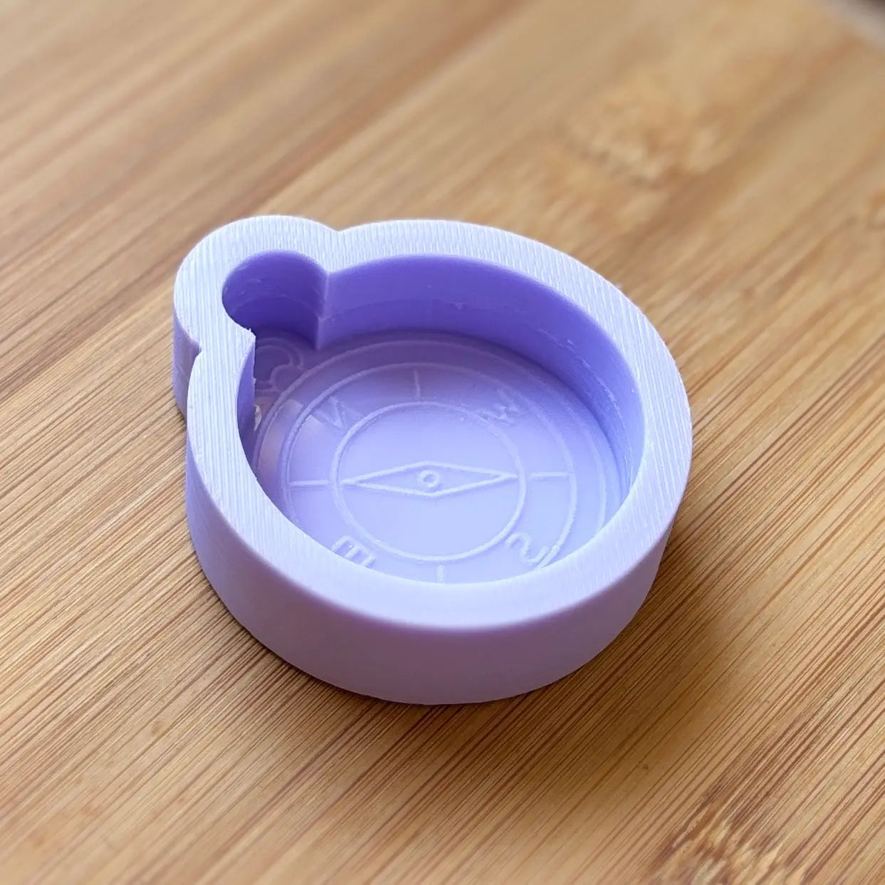 2 inch Compass Silicone Mold - The Crafts and Glitter Shop