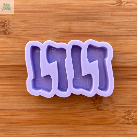 2 inch Hatchet Silicone Mold - The Crafts and Glitter Shop