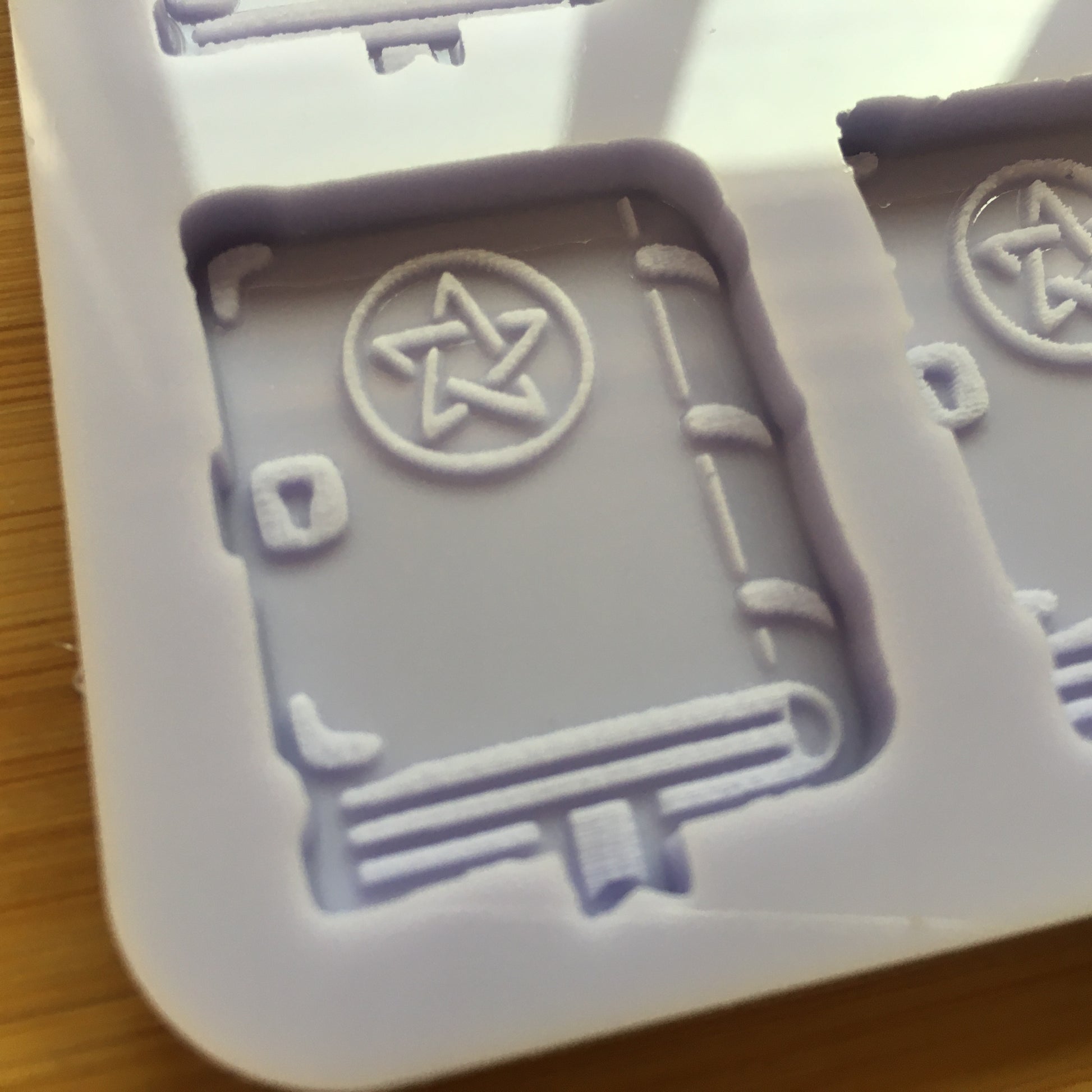3cm Spellbook Silicone Mold