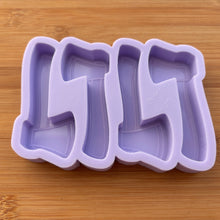 Load image into Gallery viewer, 3 inch Hatchet Silicone Mold
