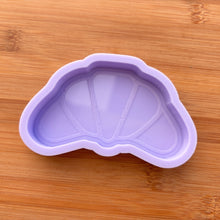 Load image into Gallery viewer, 4 inch Croissant Silicone Mold