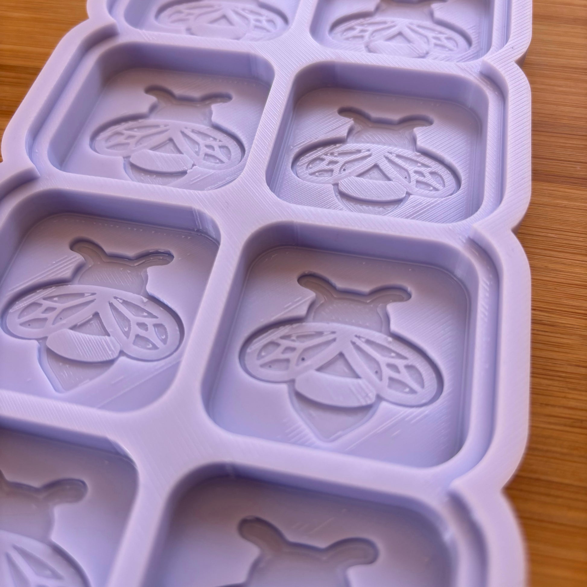 Bee Snap Bar Silicone Mold