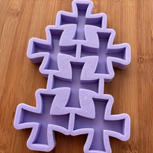 Load image into Gallery viewer, 2 inch Swiss Cross Silicone Mold