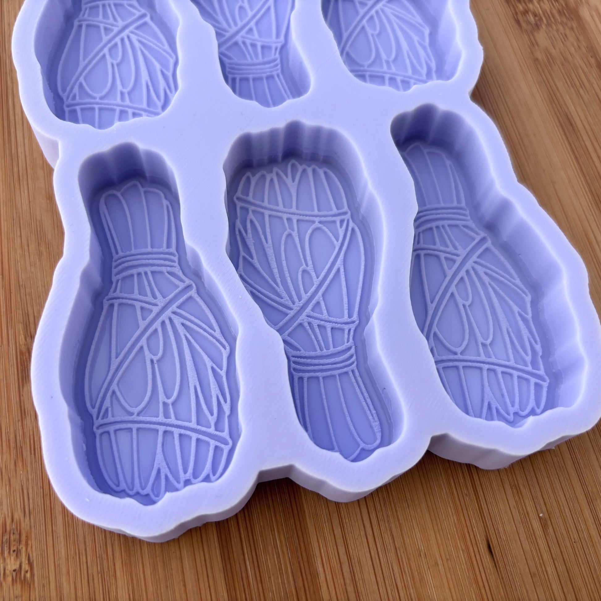Herb Bundle Silicone Mold - The Crafts and Glitter Shop