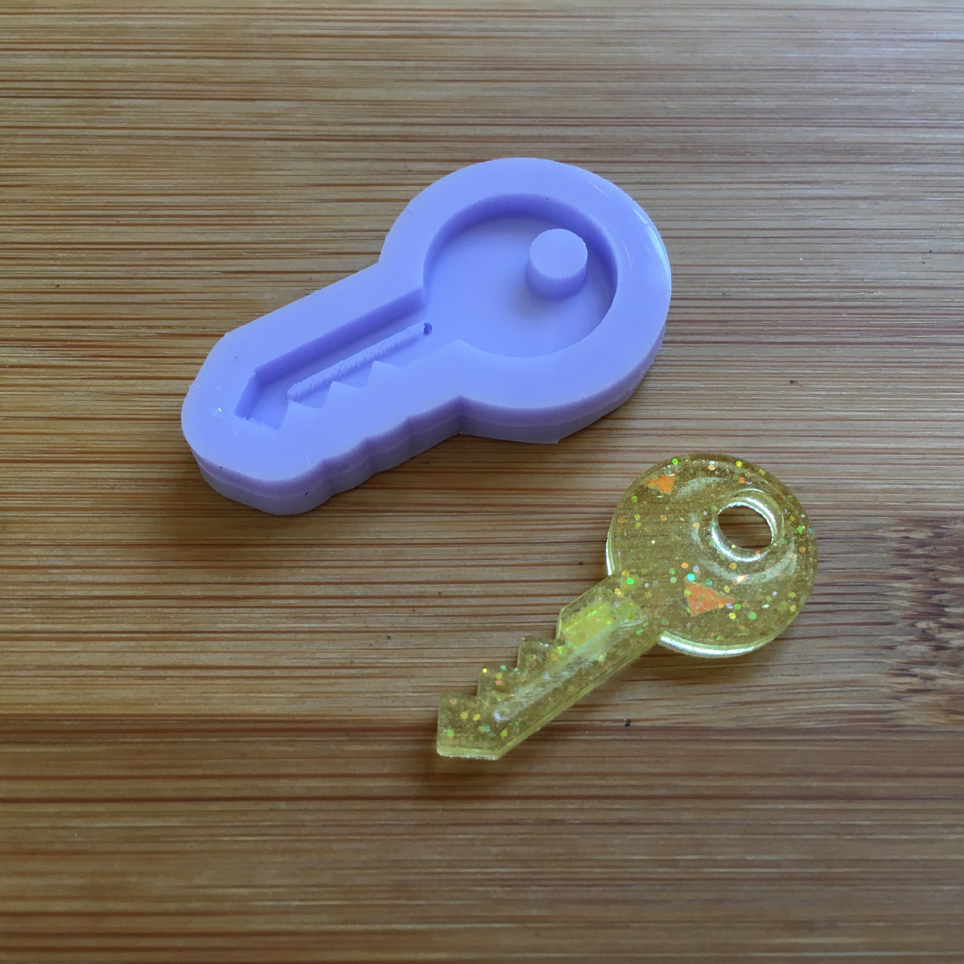 35mm Key Silicone Mold - The Crafts and Glitter Shop