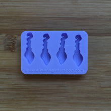 Load image into Gallery viewer, 1.2&quot; Magic Broom Silicone Mold