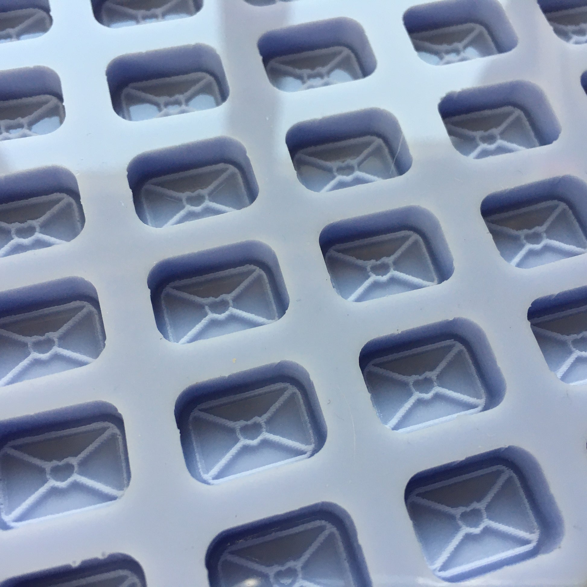15mm Love Letter Silicone Mold - The Crafts and Glitter Shop