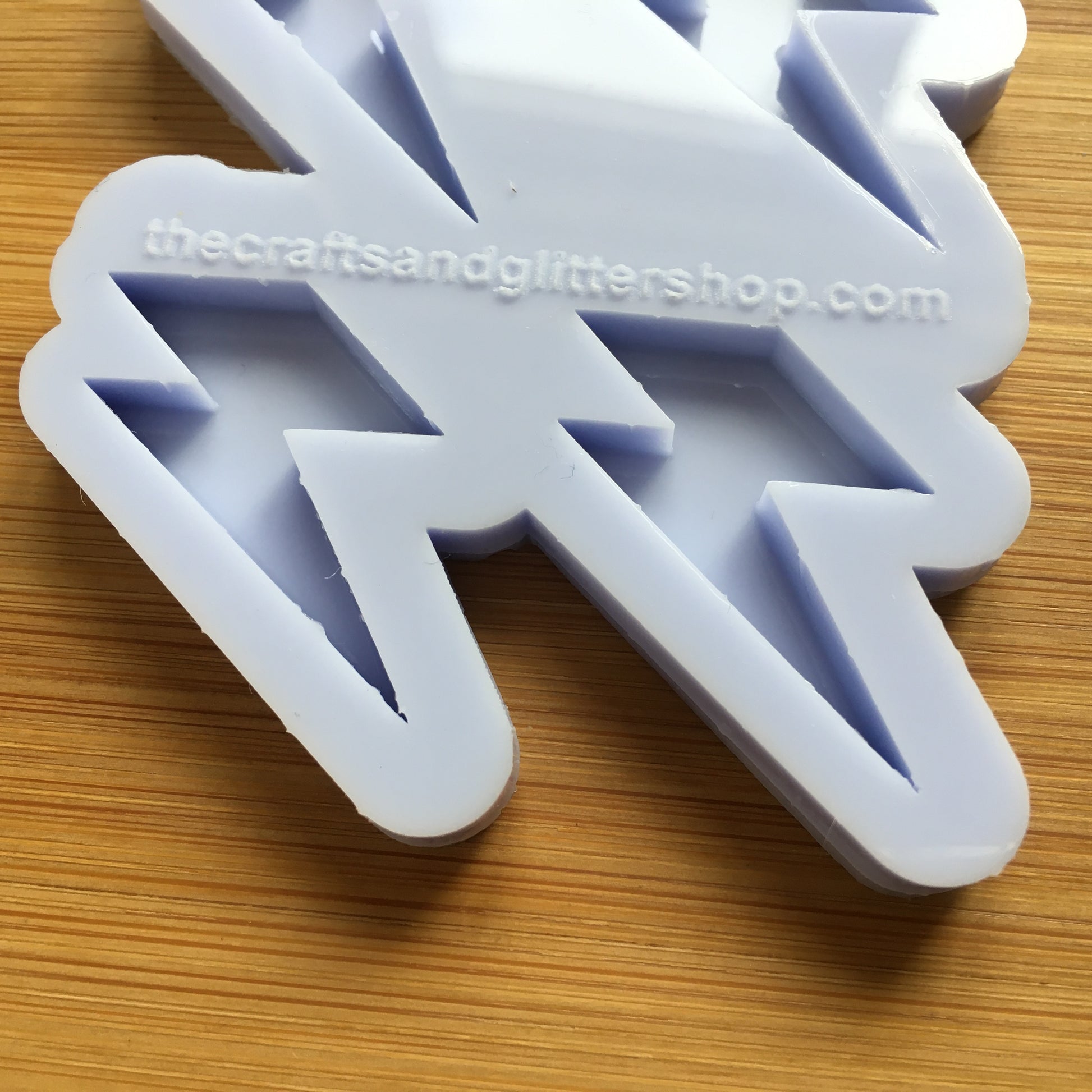 3 cm Lightning Bolt Silicone Mold - The Crafts and Glitter Shop