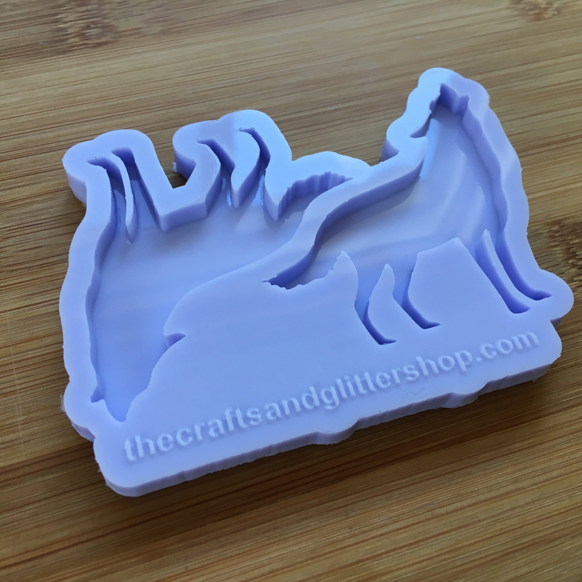 2" Howling Wolf Silicone Mold - The Crafts and Glitter Shop
