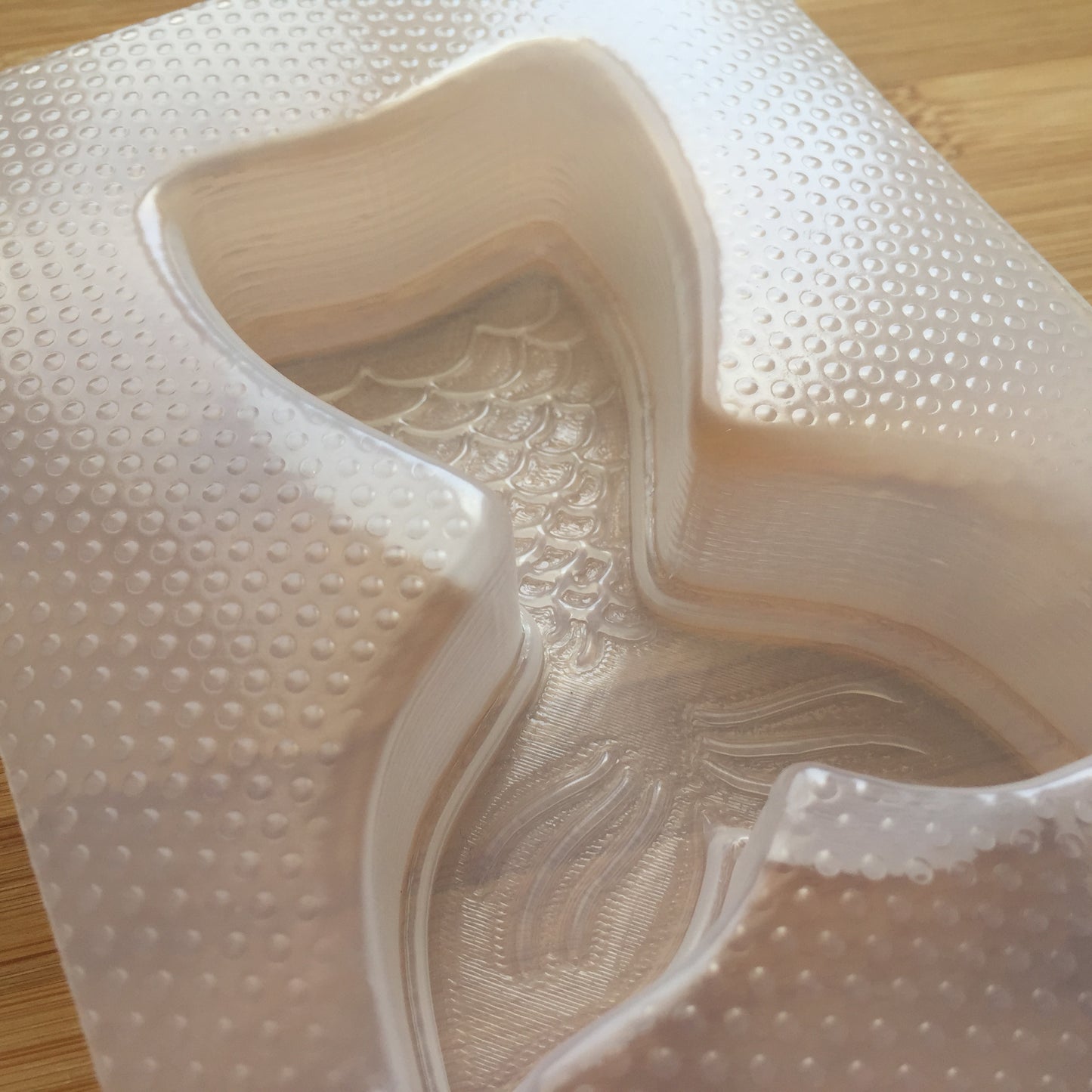 4 oz Mermaid Tail Plastic Mold