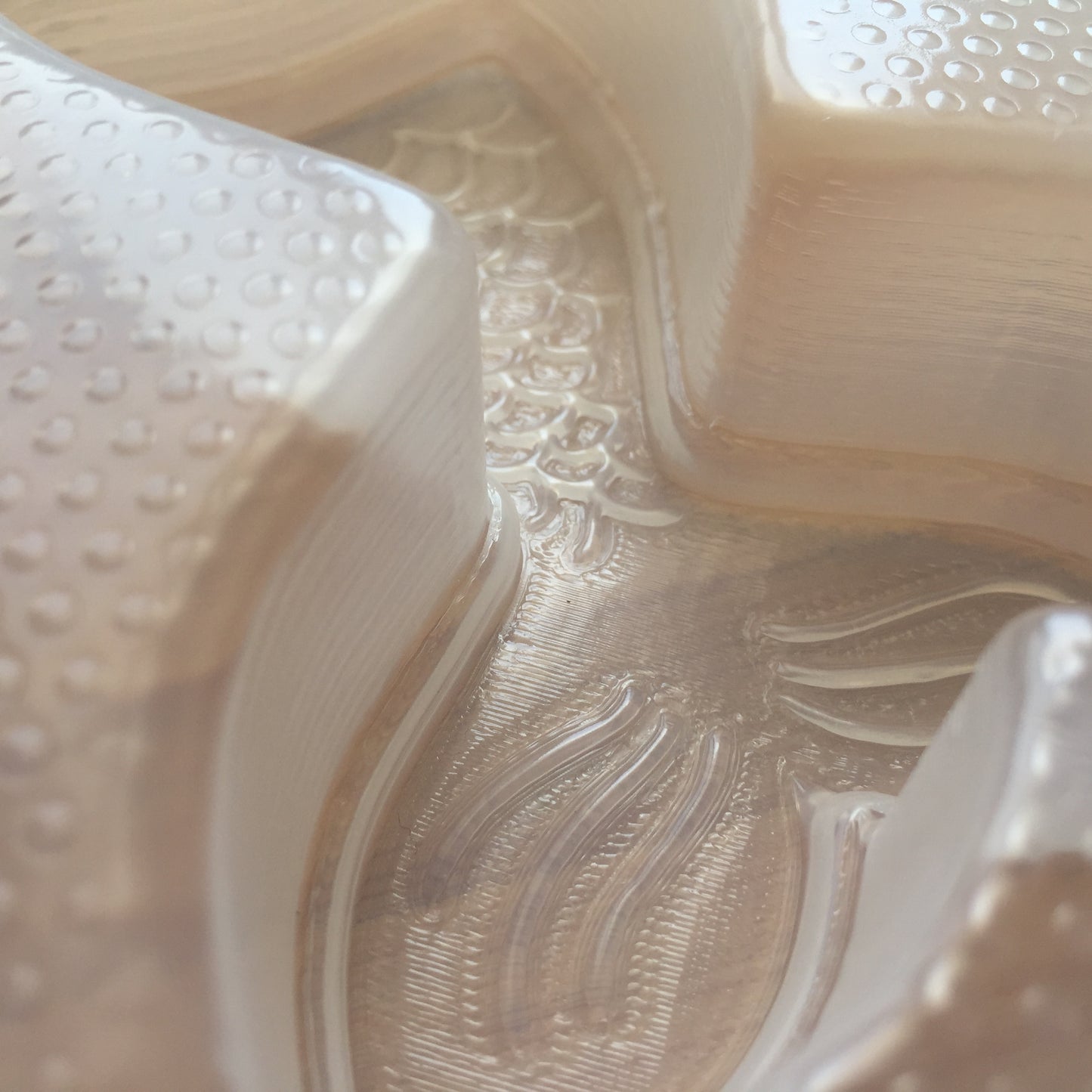4 oz Mermaid Tail Plastic Mold