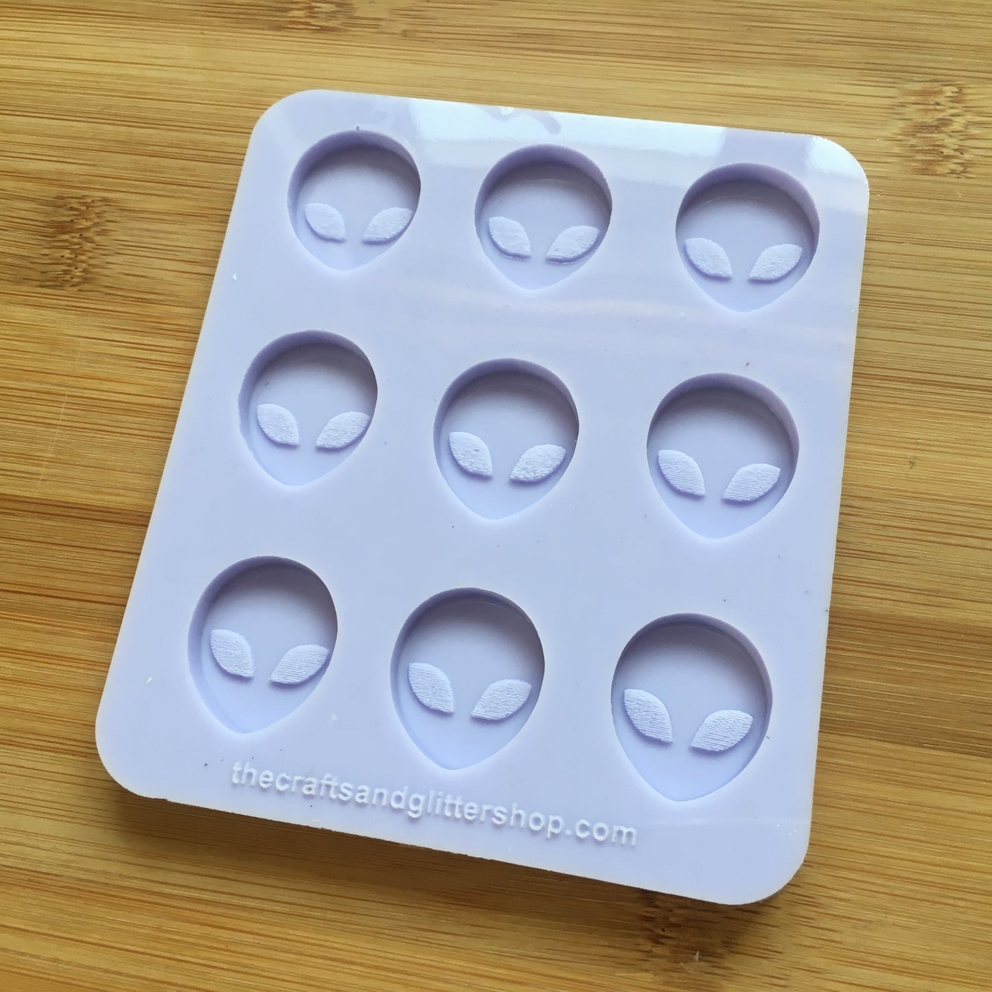 1 inch Alien Head Silicone Mold - The Crafts and Glitter Shop