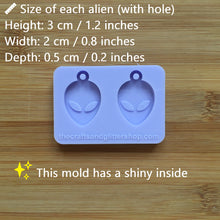 Load image into Gallery viewer, 1&quot; Alien Silicone Mold, Food Safe Silicone Rubber Mould