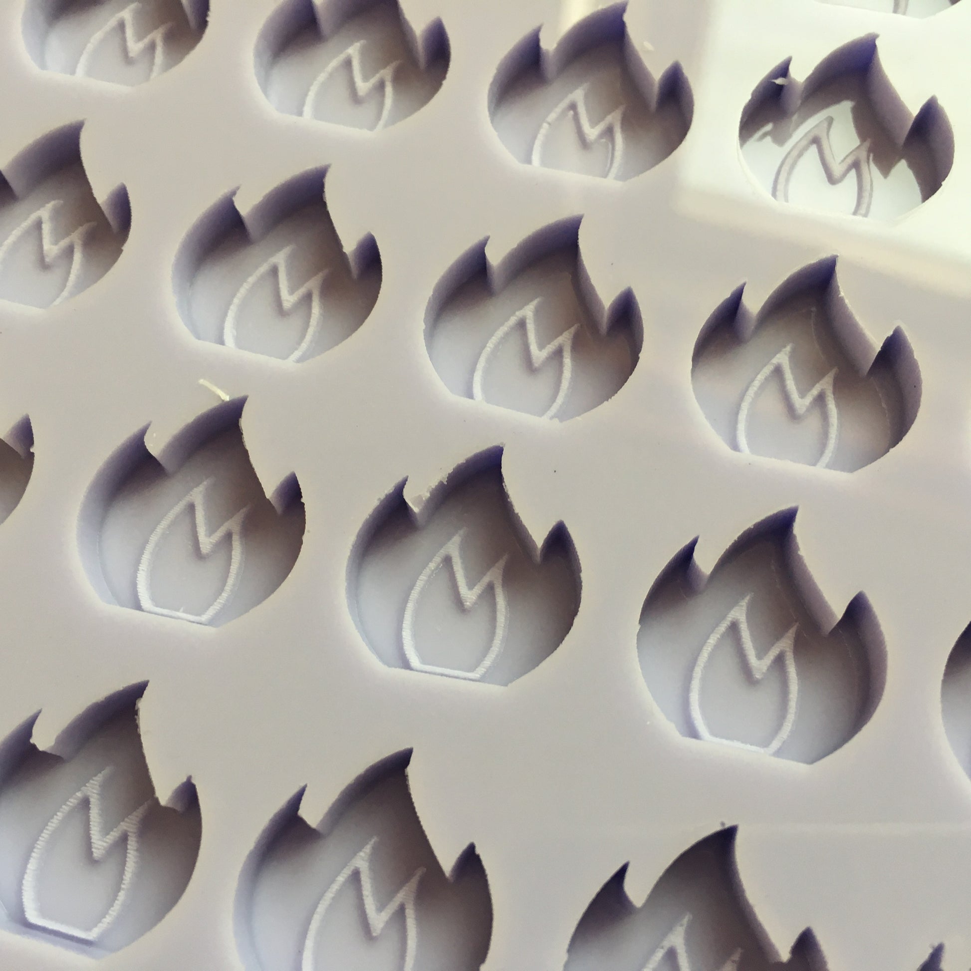 2cm Flame Silicone Mold - The Crafts and Glitter Shop