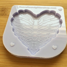 Load image into Gallery viewer, 2.6&quot; Heart Rib Cage Silicone Mold