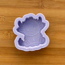 Load image into Gallery viewer, 2.5&quot; Highland Cow Silicone Mold