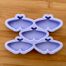 Load image into Gallery viewer, 2.5&quot; Moth Silicone Mold