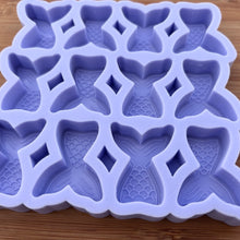 Load image into Gallery viewer, Mermaid Tail Silicone Mold