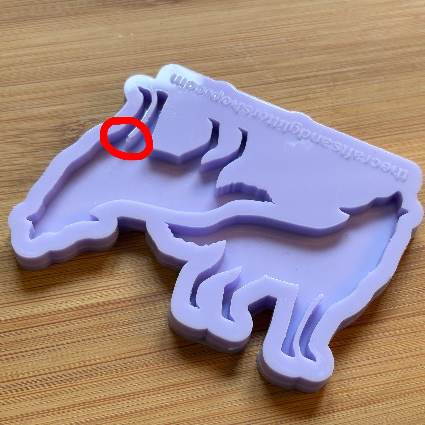 Grade B 2" Howling Wolf Silicone Mold