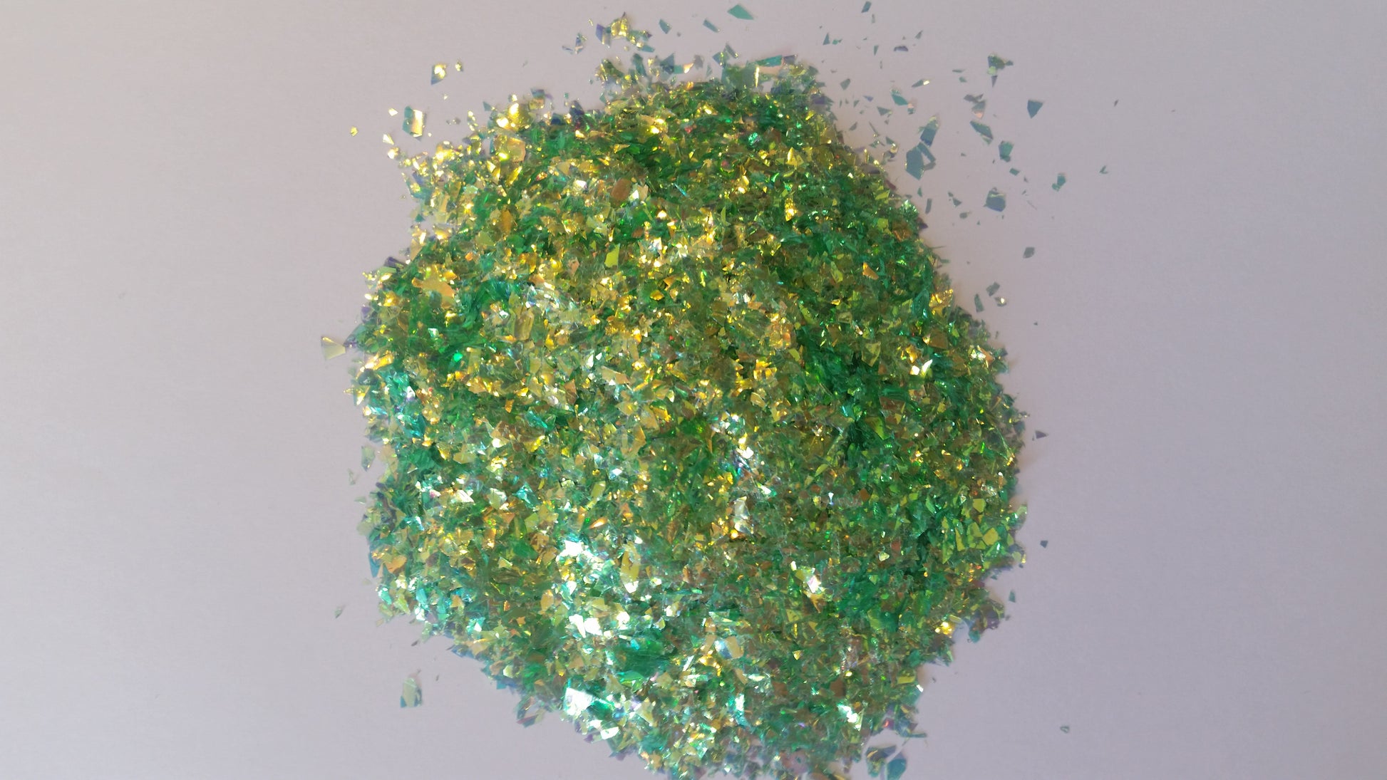 Iridescent Green Cellophane Glitter Flakes