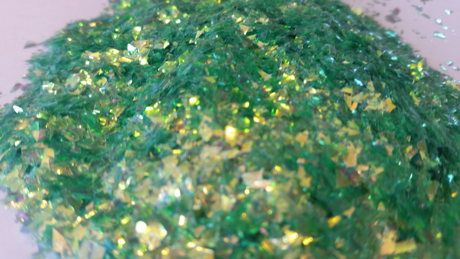 Iridescent Green Cellophane Glitter Flakes