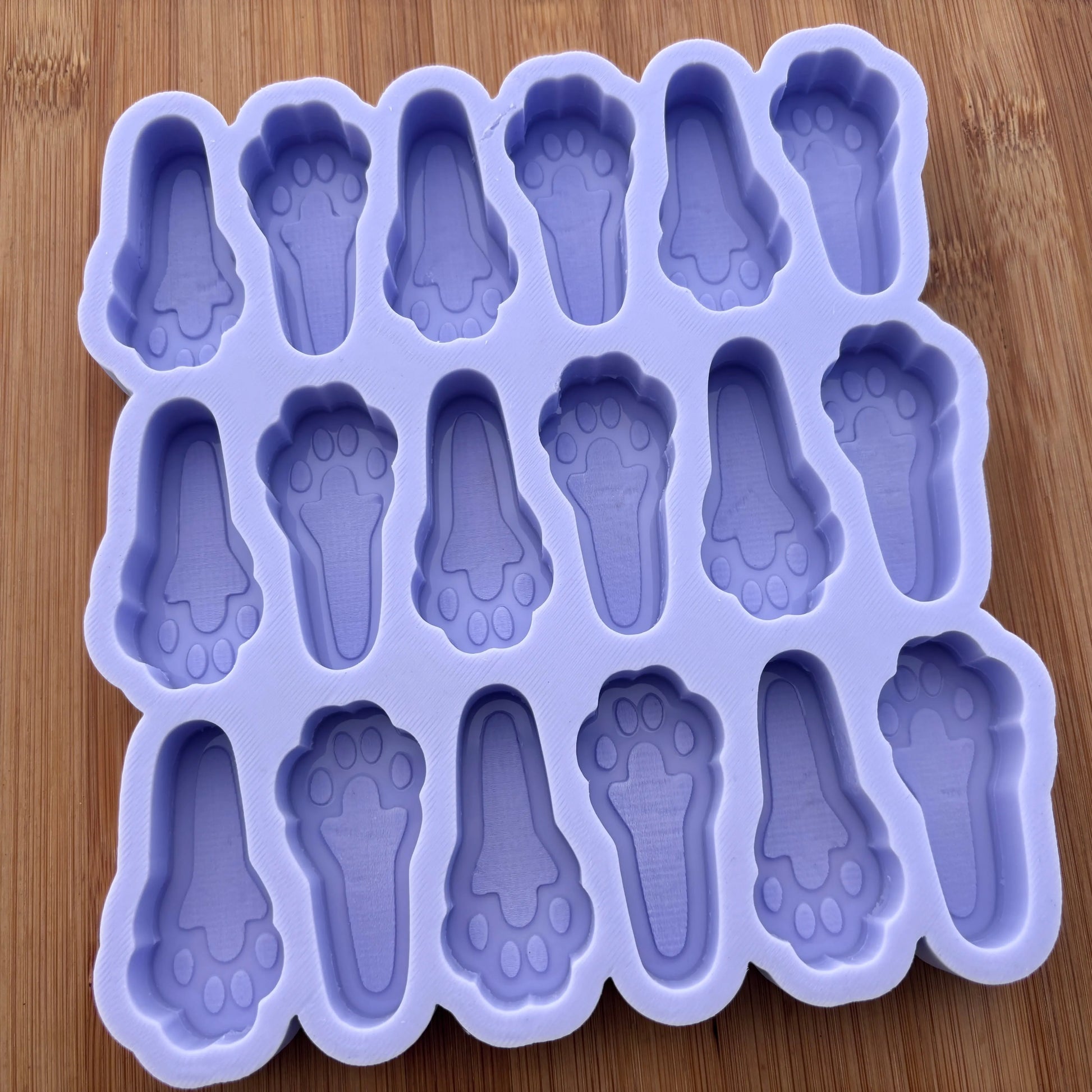 Rabbit Foot Silicone Mold - The Crafts and Glitter Shop