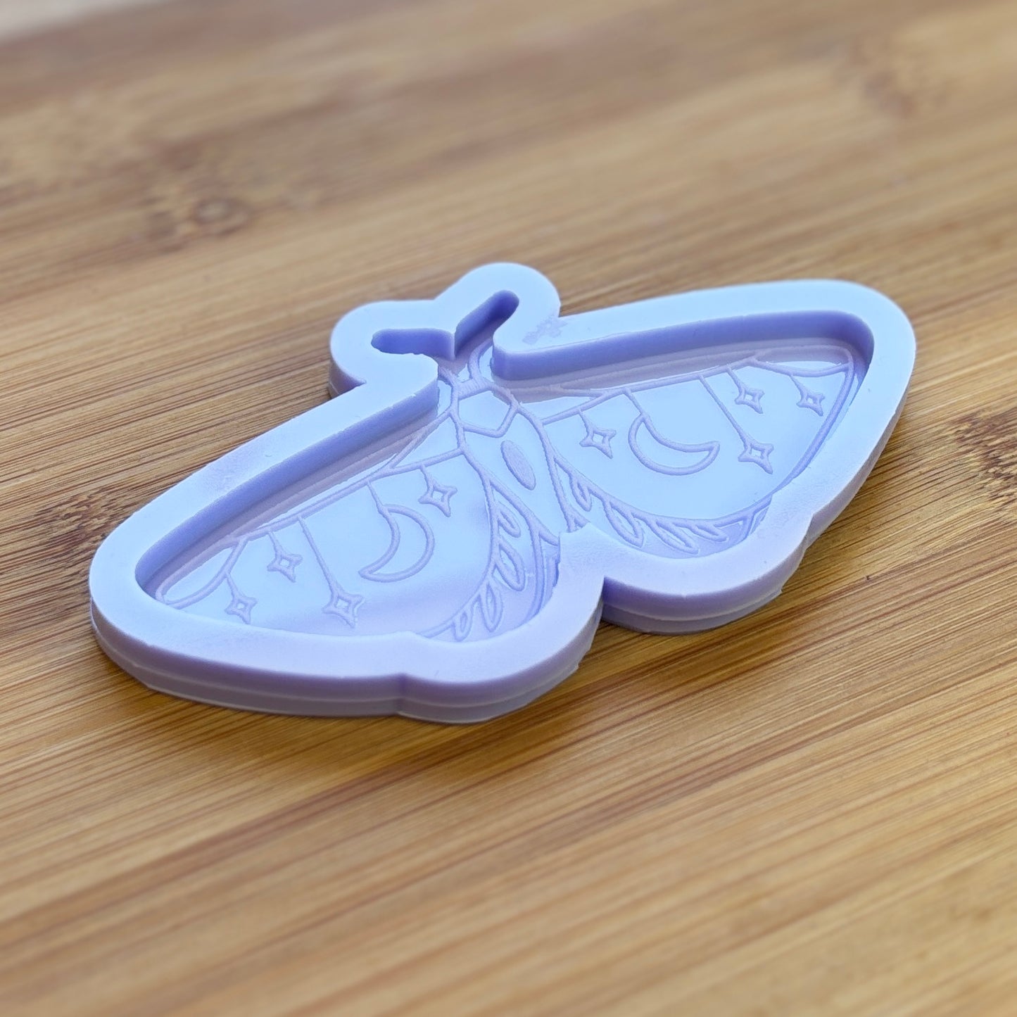 10 cm Moth Silicone Mold with 1 cavity made from food safe silicone