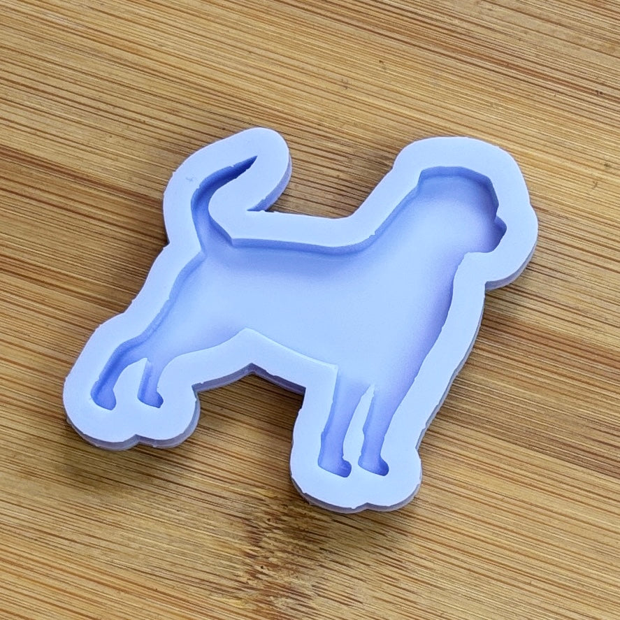 Rottweiler silicone mold made with 1 cavity of 5 cm, made with food safe silicone.