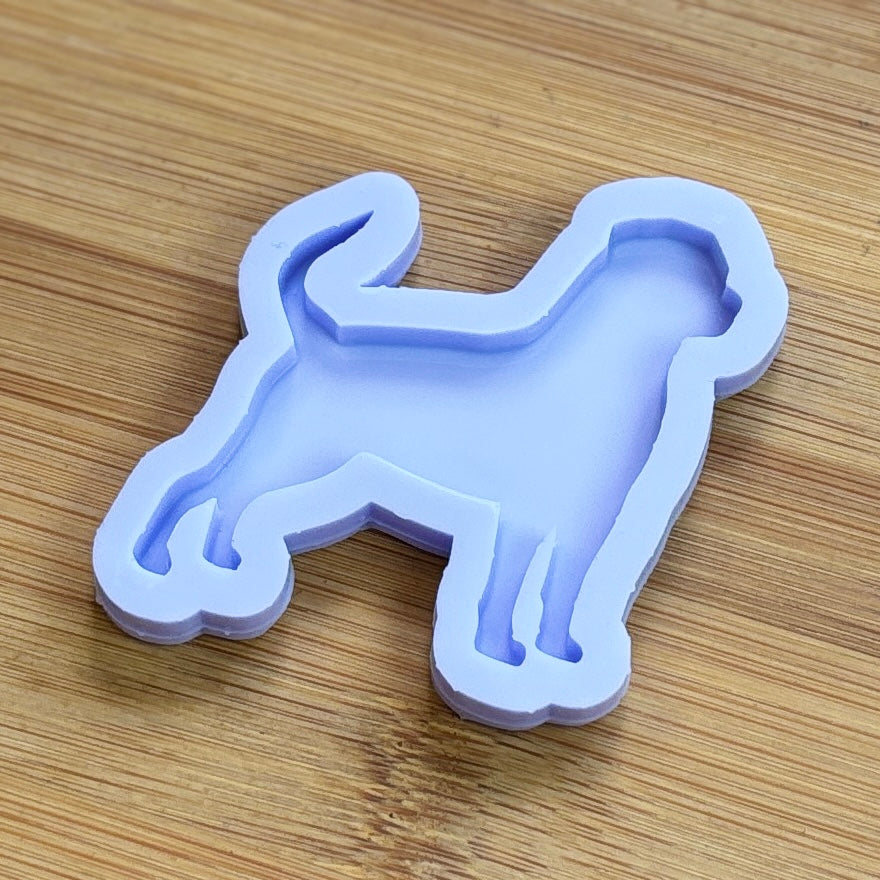 Rottweiler silicone mold made with 1 cavity of 5 cm, made with food safe silicone.